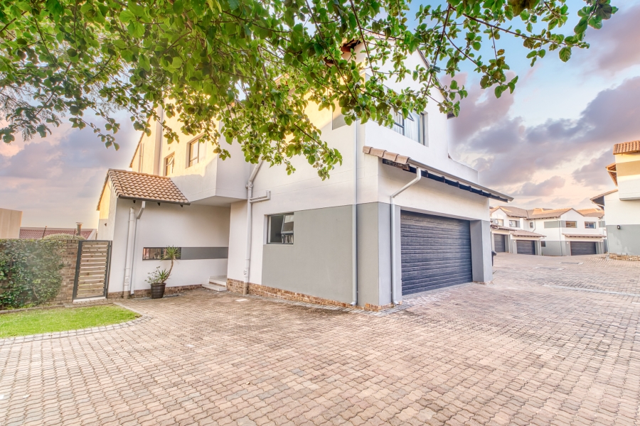 4 Bedroom Property for Sale in Noordhang Gauteng