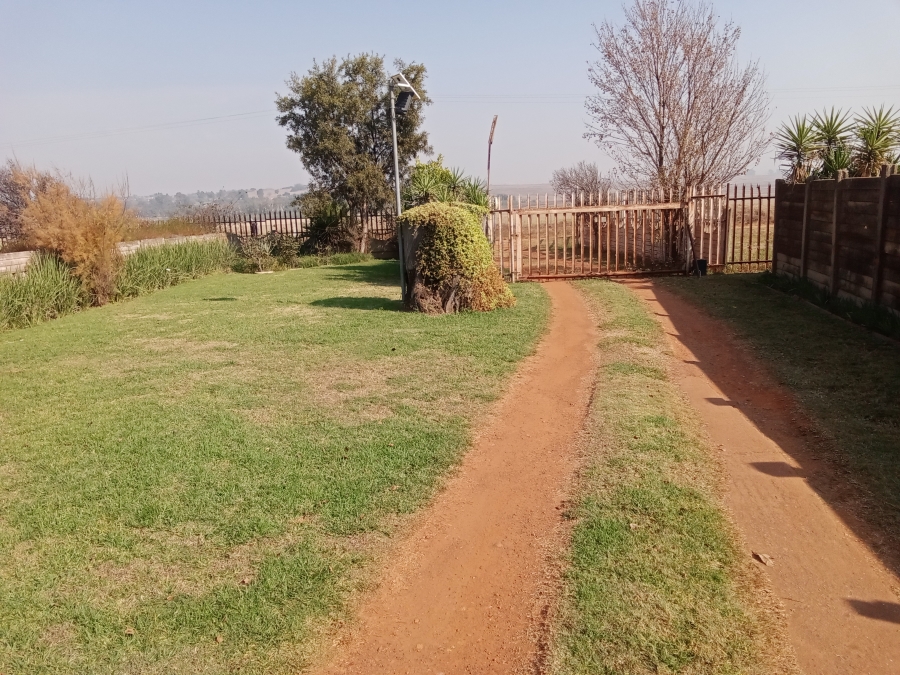 10 Bedroom Property for Sale in Hallgate Gauteng