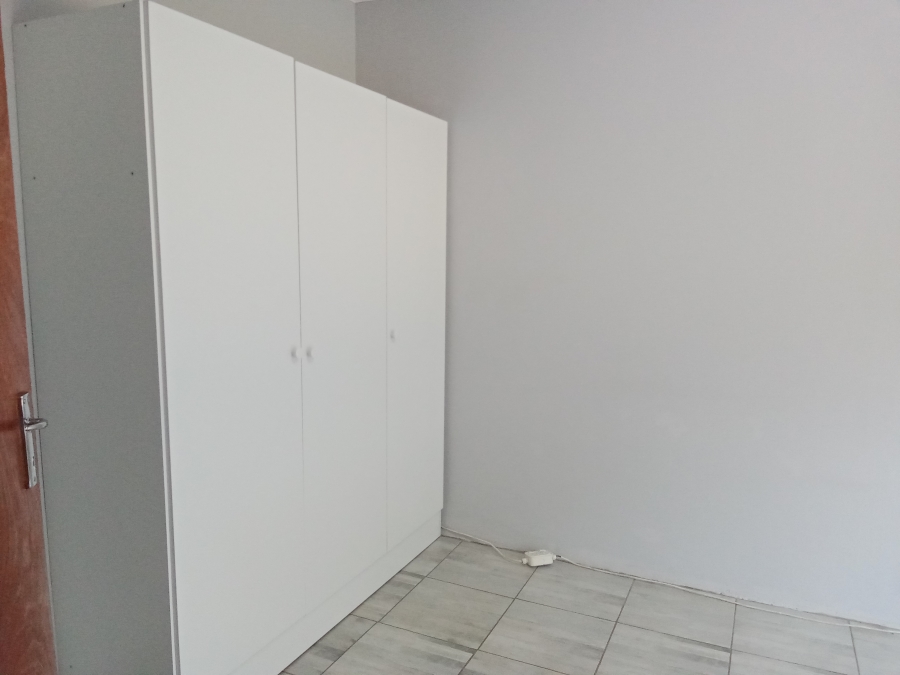 10 Bedroom Property for Sale in Hallgate Gauteng