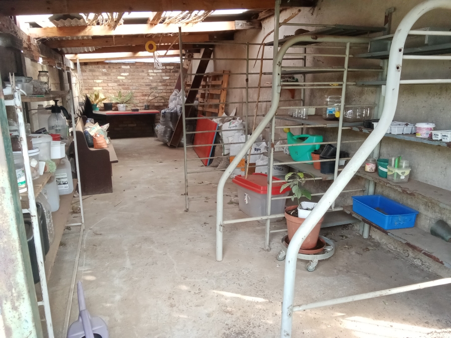 10 Bedroom Property for Sale in Hallgate Gauteng