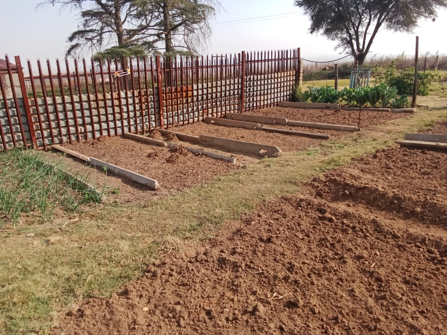 10 Bedroom Property for Sale in Hallgate Gauteng