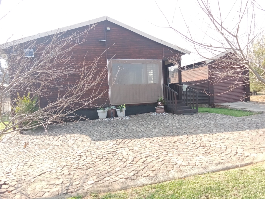 10 Bedroom Property for Sale in Hallgate Gauteng