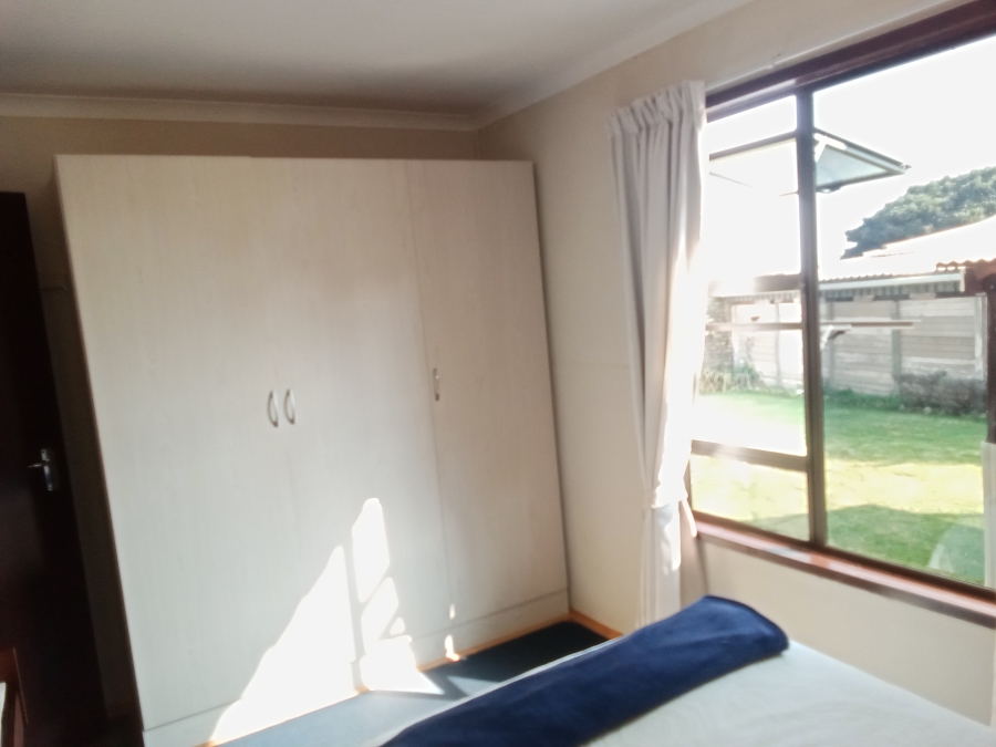 10 Bedroom Property for Sale in Hallgate Gauteng