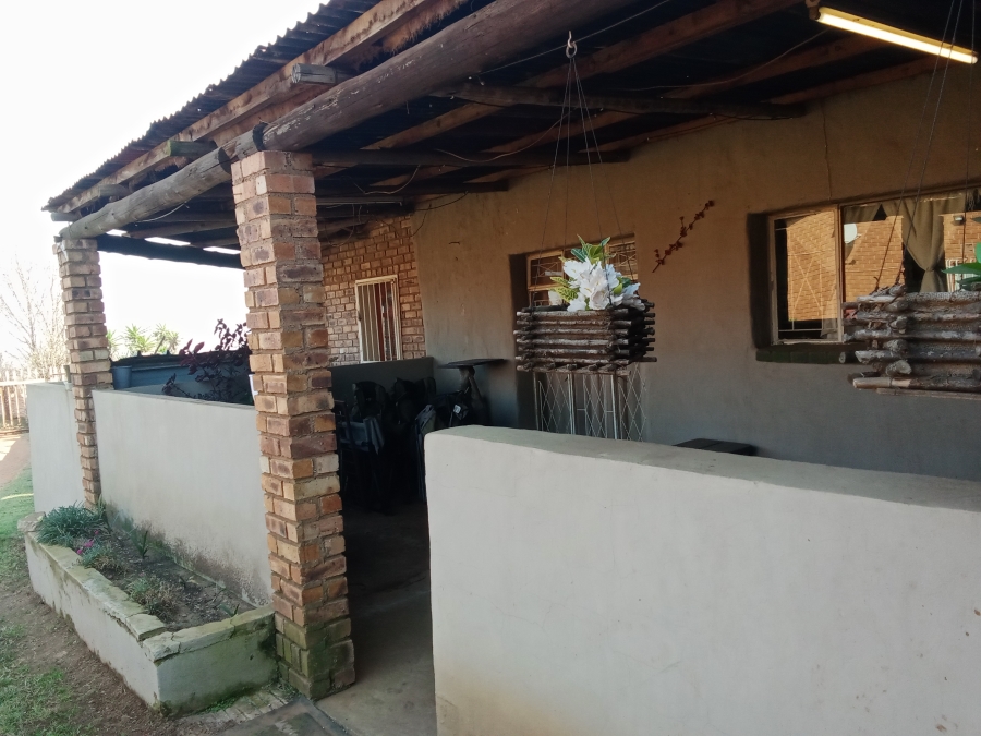 10 Bedroom Property for Sale in Hallgate Gauteng