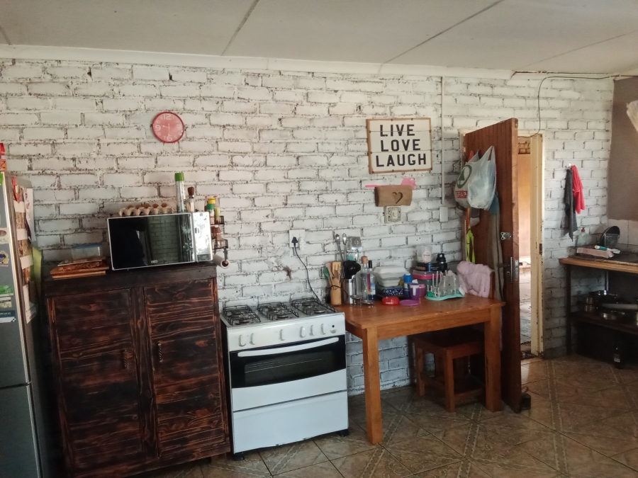 10 Bedroom Property for Sale in Hallgate Gauteng