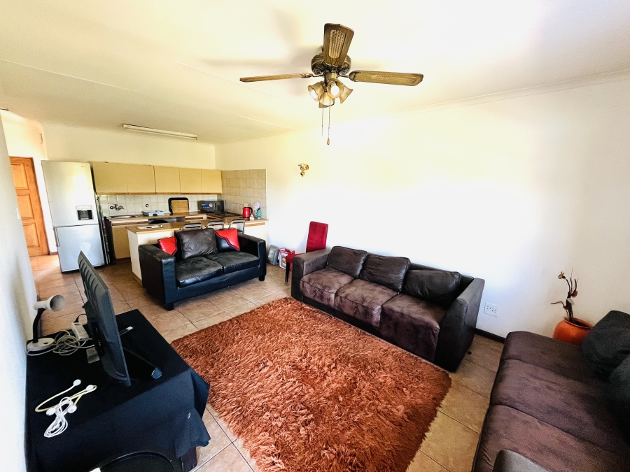 2 Bedroom Property for Sale in Peacehaven Gauteng