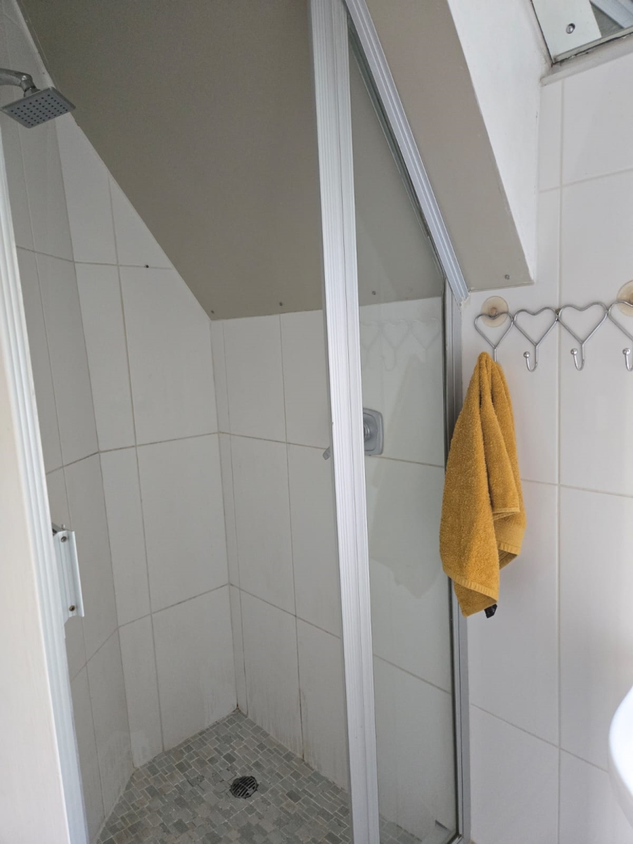 To Let 5 Bedroom Property for Rent in Ferndale Gauteng