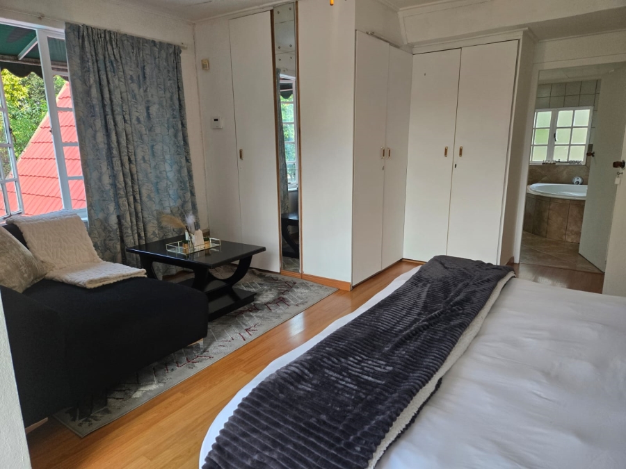 To Let 5 Bedroom Property for Rent in Ferndale Gauteng