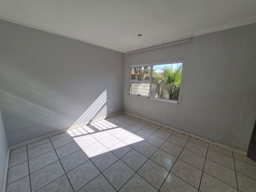 5 Bedroom Property for Sale in Bedfordview Gauteng