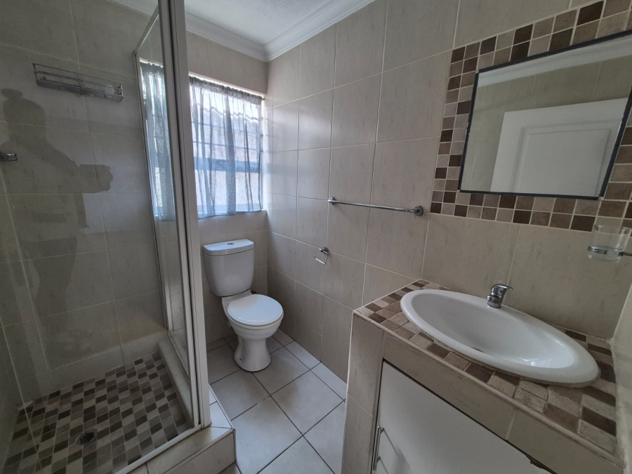 5 Bedroom Property for Sale in Bedfordview Gauteng