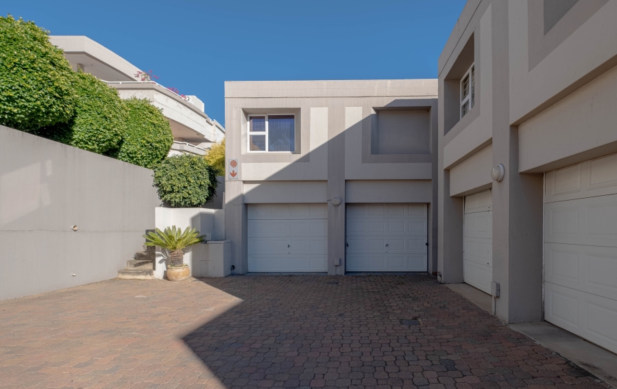 5 Bedroom Property for Sale in Bedfordview Gauteng