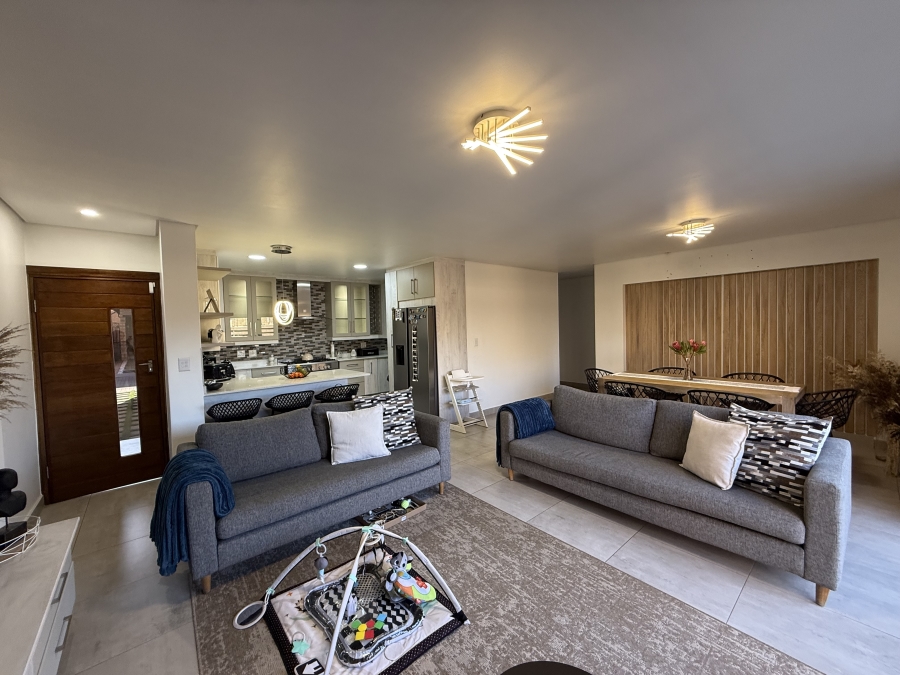 To Let 3 Bedroom Property for Rent in Bartlett Gauteng