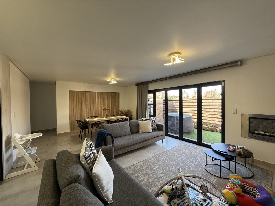 To Let 3 Bedroom Property for Rent in Bartlett Gauteng