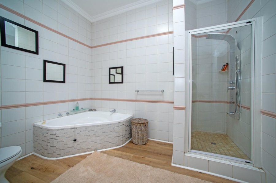 3 Bedroom Property for Sale in Bedfordview Gauteng
