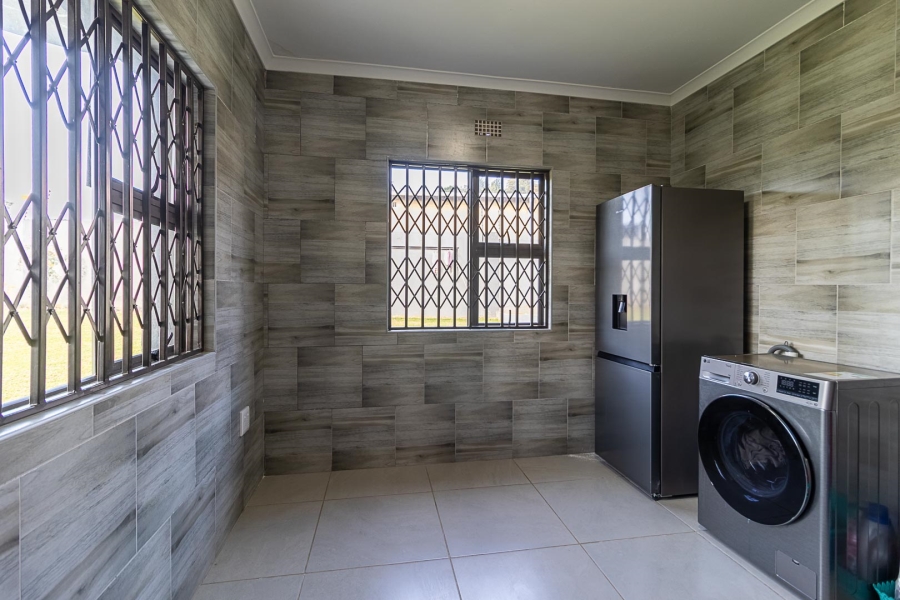 4 Bedroom Property for Sale in Ohenimuri Gauteng