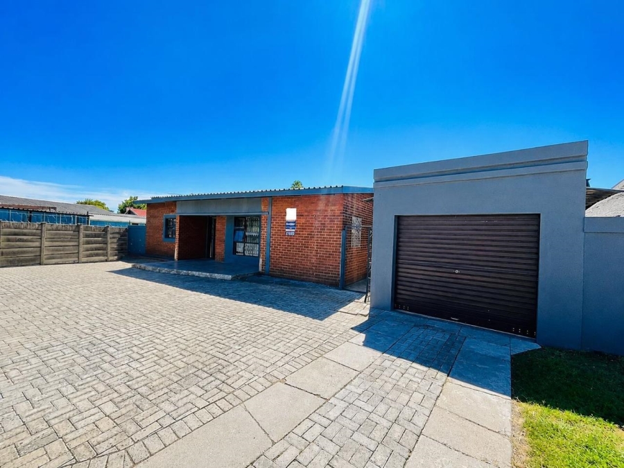 3 Bedroom Property for Sale in Vanderbijlpark SW 1 Gauteng