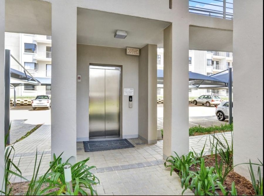2 Bedroom Property for Sale in Broadacres Gauteng