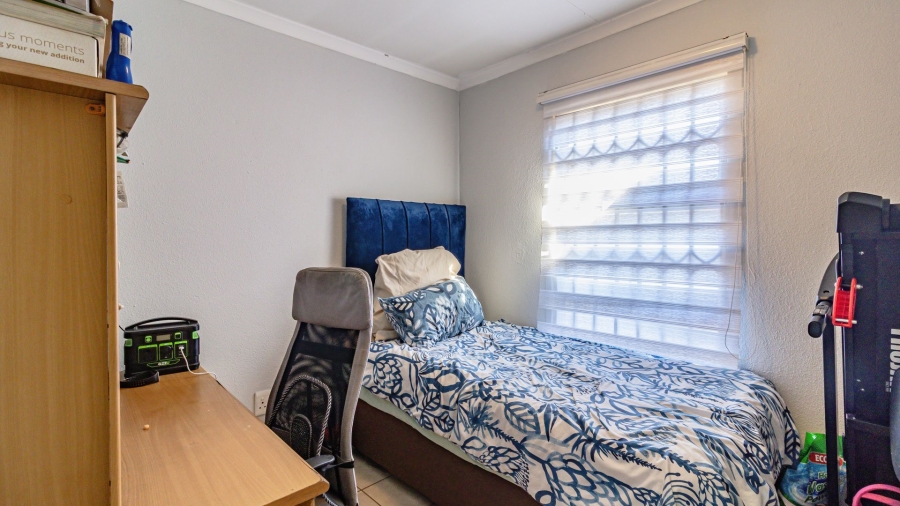 3 Bedroom Property for Sale in Albertsdal Gauteng