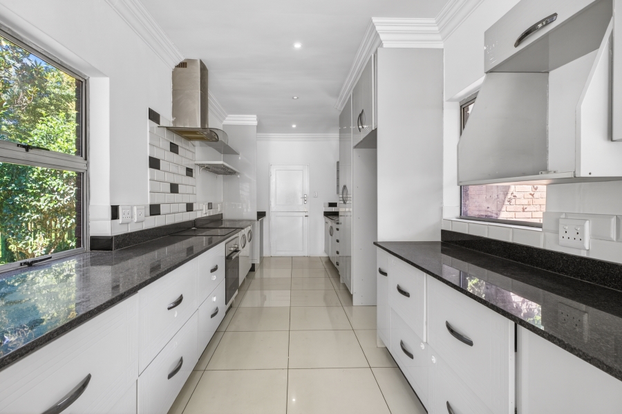 3 Bedroom Property for Sale in Paulshof Gauteng