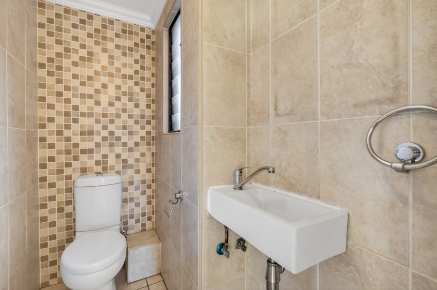 3 Bedroom Property for Sale in Paulshof Gauteng