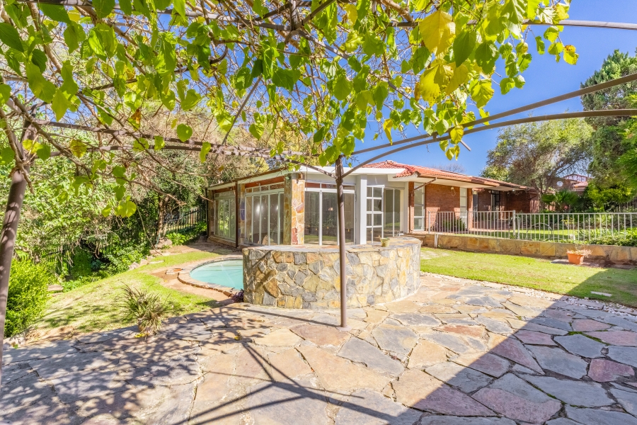3 Bedroom Property for Sale in Paulshof Gauteng