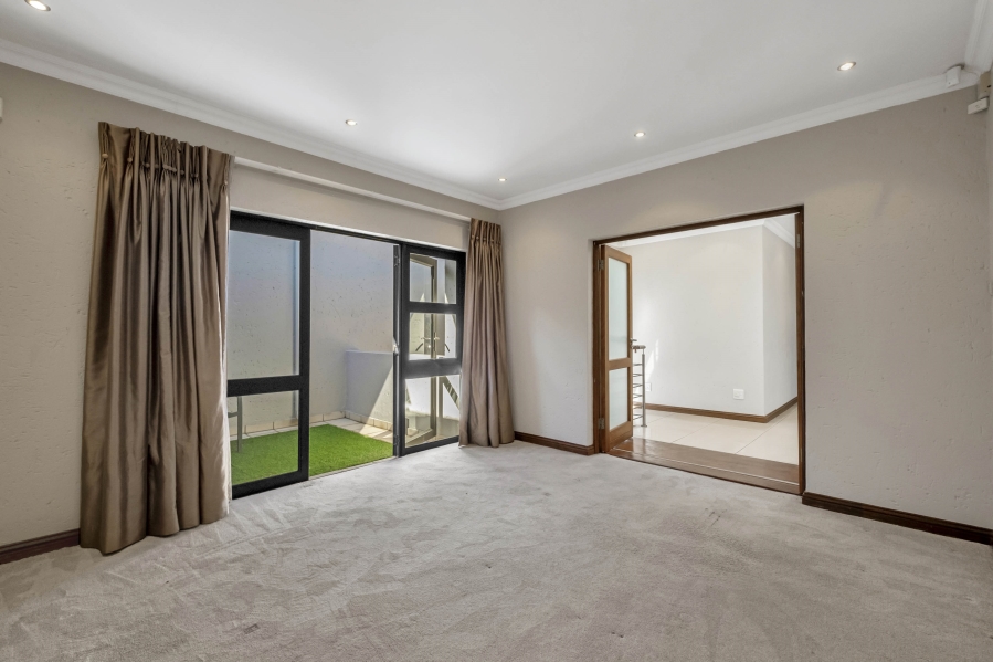 3 Bedroom Property for Sale in Hyde Park Gauteng