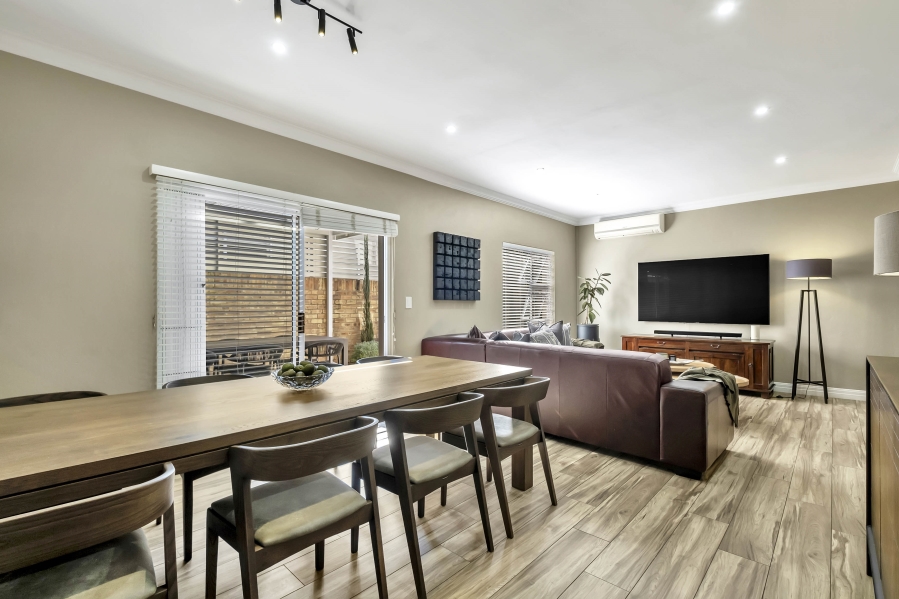 3 Bedroom Property for Sale in Linden Gauteng