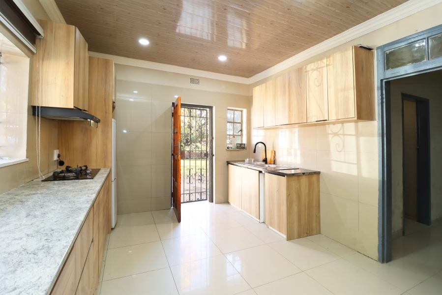5 Bedroom Property for Sale in Dunsevern Gauteng