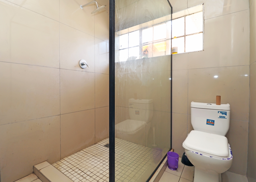 5 Bedroom Property for Sale in Dunsevern Gauteng