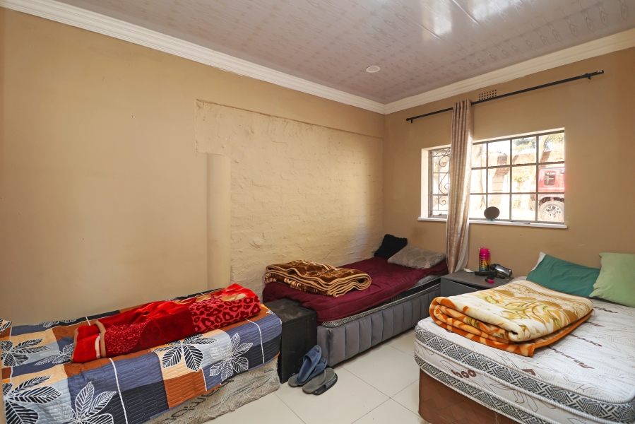 5 Bedroom Property for Sale in Dunsevern Gauteng