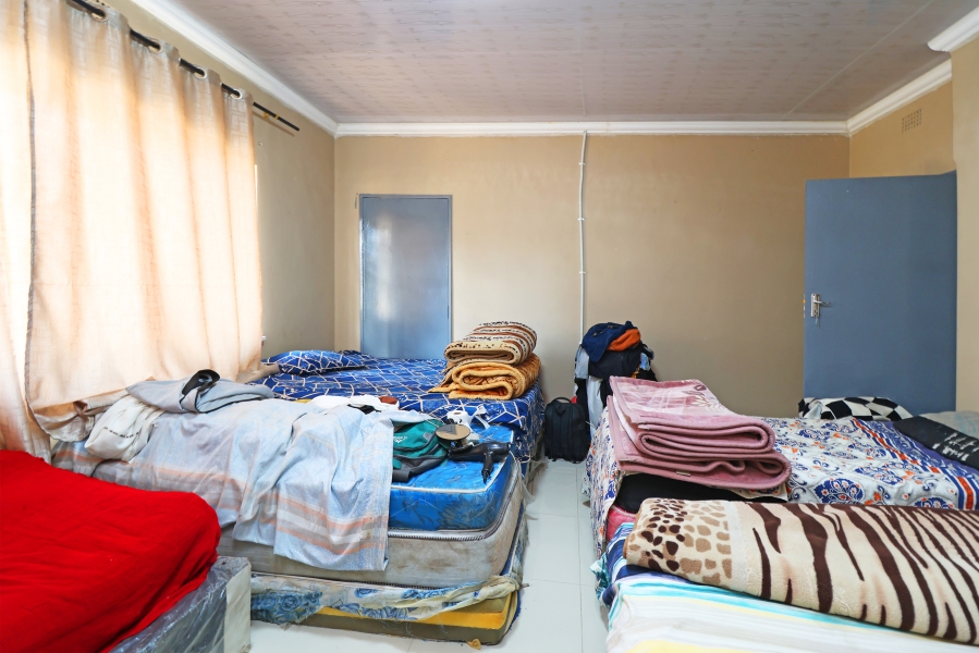 5 Bedroom Property for Sale in Dunsevern Gauteng