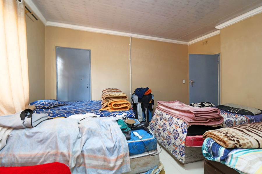 5 Bedroom Property for Sale in Dunsevern Gauteng