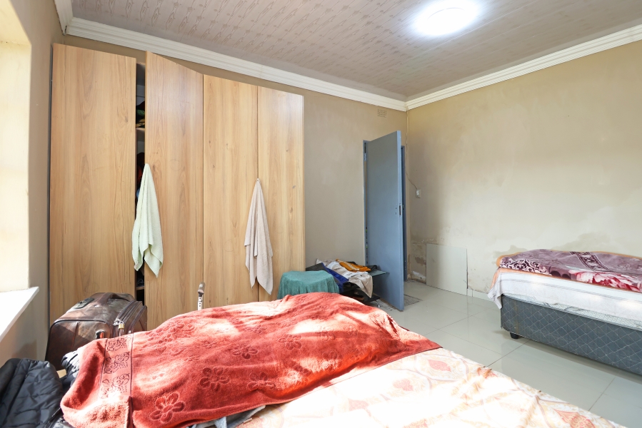 5 Bedroom Property for Sale in Dunsevern Gauteng