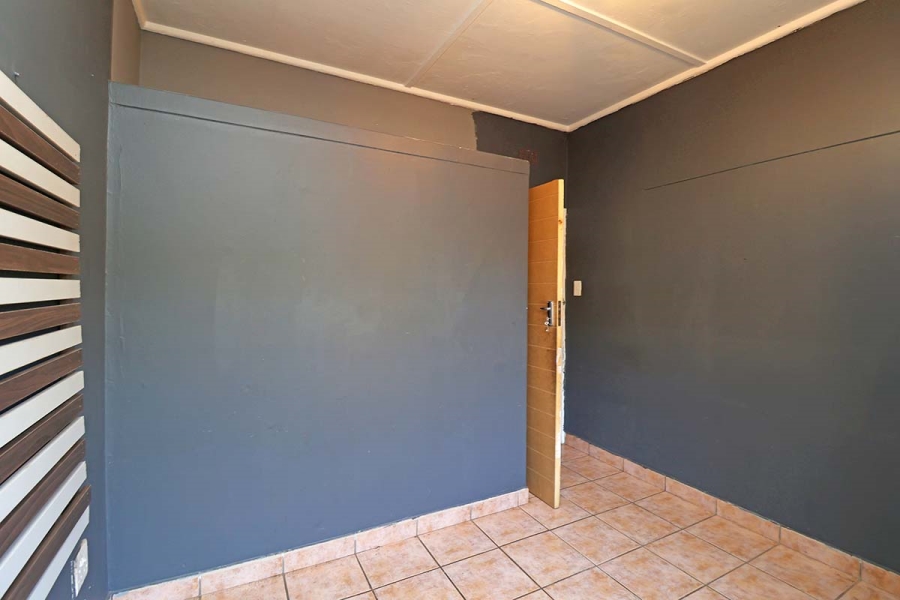 3 Bedroom Property for Sale in Wychwood Gauteng