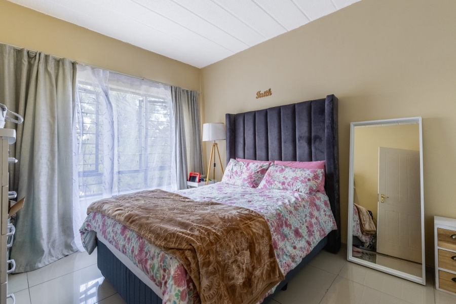 1 Bedroom Property for Sale in Paulshof Gauteng