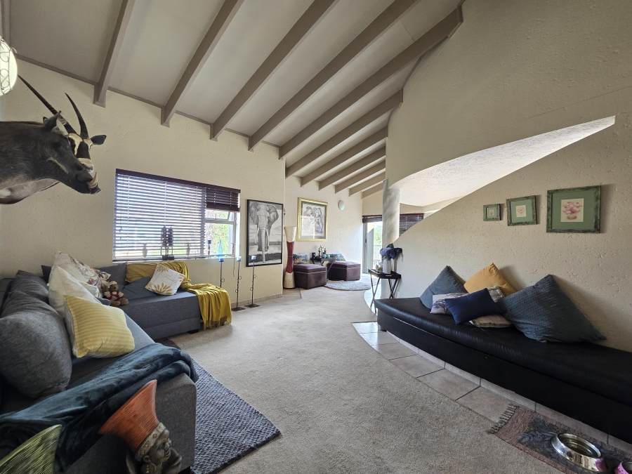 5 Bedroom Property for Sale in Meyersdal Gauteng