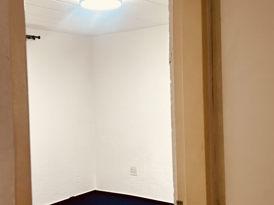 To Let 3 Bedroom Property for Rent in Magaliessig Gauteng
