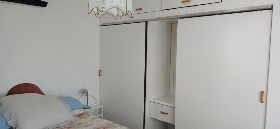 To Let 1 Bedroom Property for Rent in Hurlingham Manor Gauteng