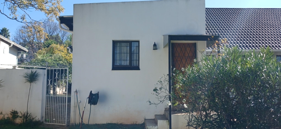 To Let 1 Bedroom Property for Rent in Hurlingham Manor Gauteng