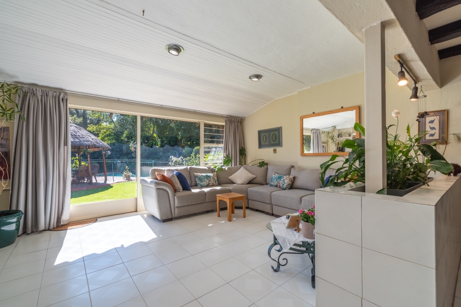5 Bedroom Property for Sale in Bryanston Gauteng