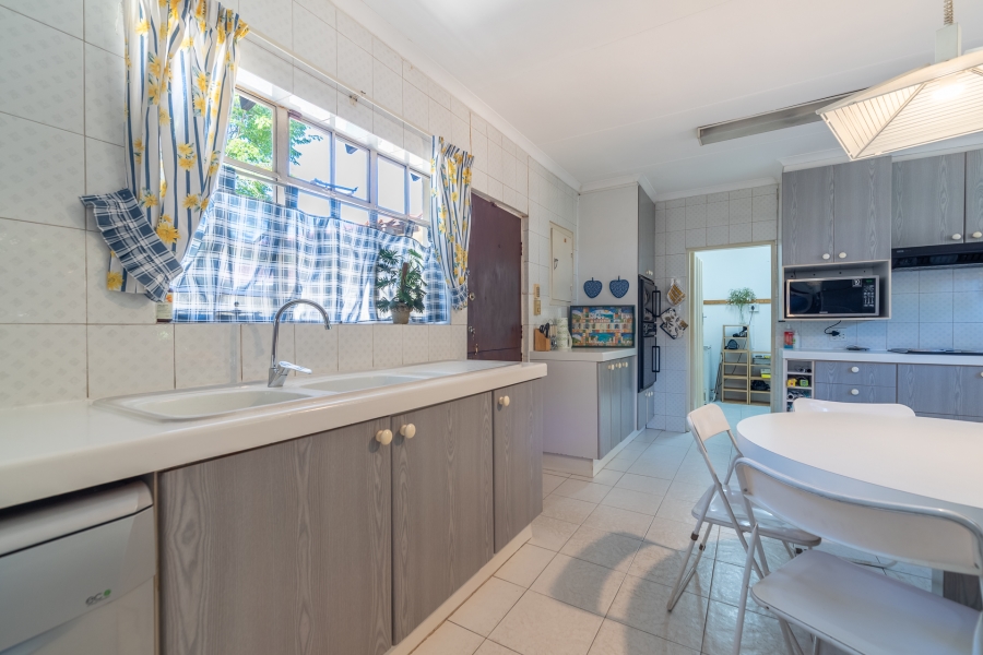 5 Bedroom Property for Sale in Bryanston Gauteng