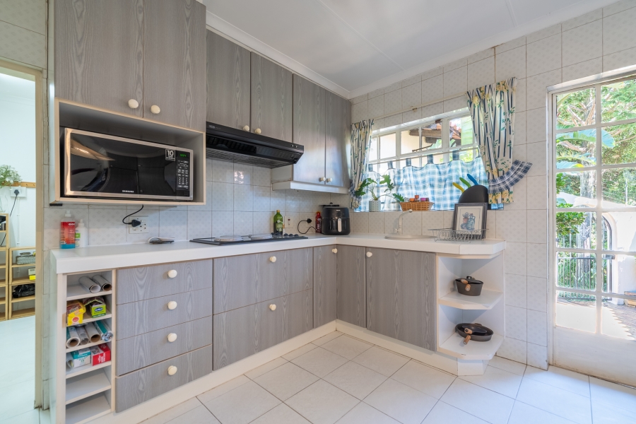 5 Bedroom Property for Sale in Bryanston Gauteng