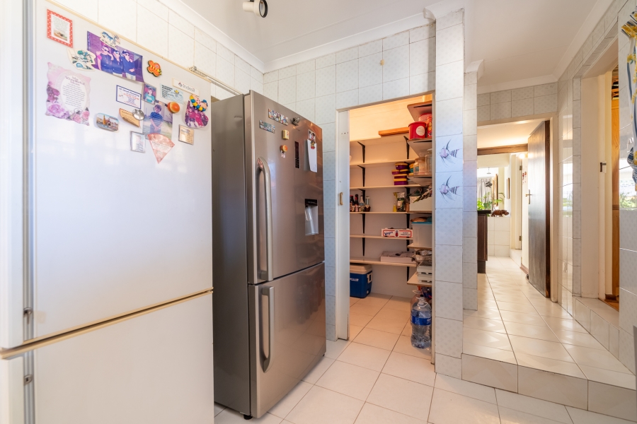 5 Bedroom Property for Sale in Bryanston Gauteng