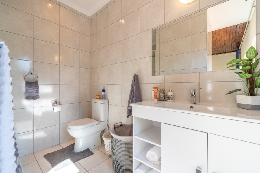 5 Bedroom Property for Sale in Bryanston Gauteng