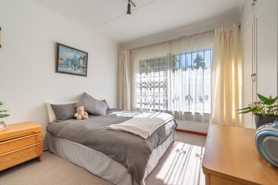 5 Bedroom Property for Sale in Bryanston Gauteng