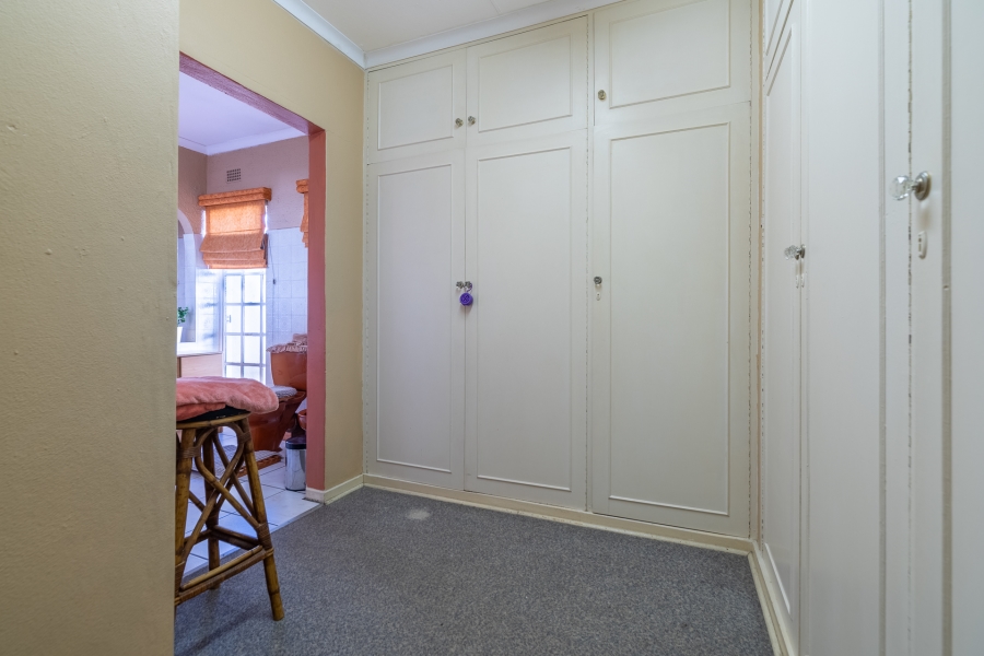 5 Bedroom Property for Sale in Bryanston Gauteng