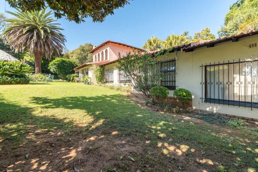 5 Bedroom Property for Sale in Bryanston Gauteng