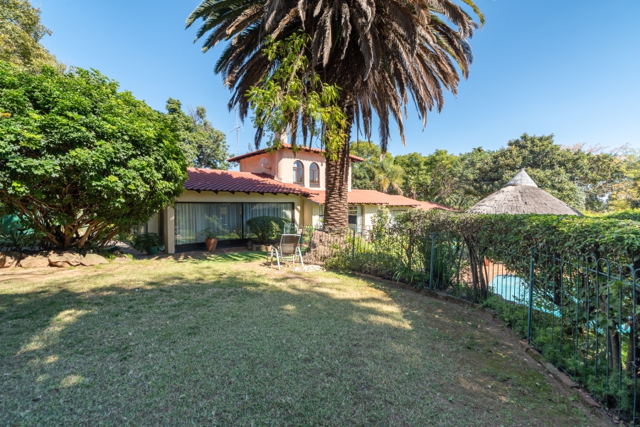 5 Bedroom Property for Sale in Bryanston Gauteng