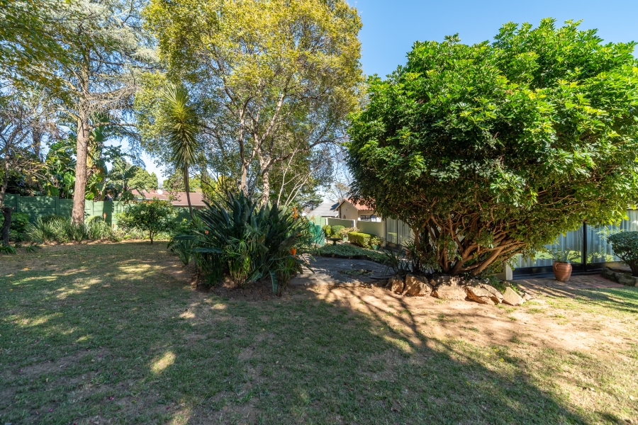 5 Bedroom Property for Sale in Bryanston Gauteng