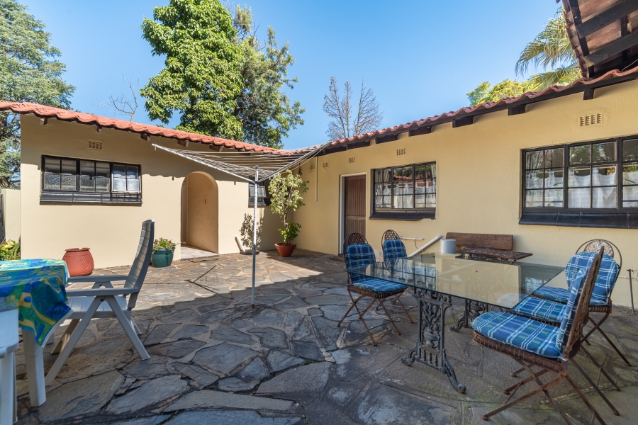5 Bedroom Property for Sale in Bryanston Gauteng
